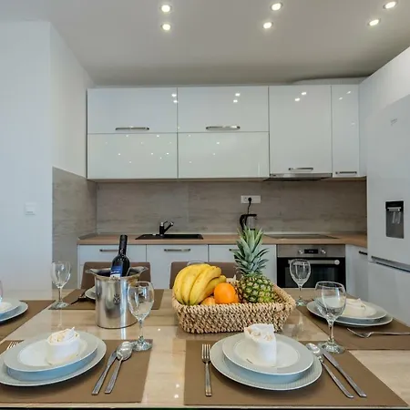Apartment Ankica With Beautiful Sea View Podstrana