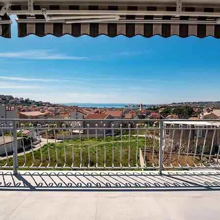 Ankica With Beautiful Sea View Apartment
